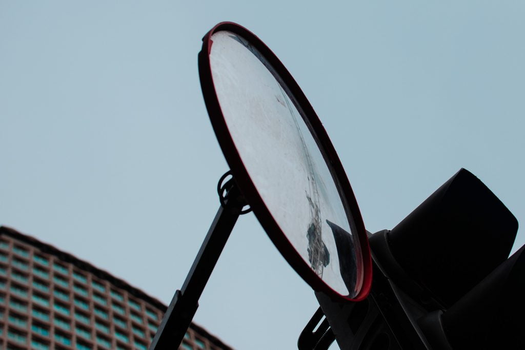 5 formas de reforzar la vigilancia de tu negocio en Fallas